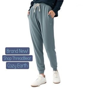 [Cozy Earth] Blue Brushed Bamboo NWT Studio Jogger Pants + Pockets | Women's XS